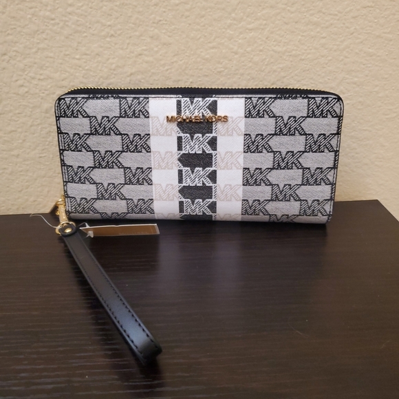 Michael kors Jet Set Travel Large Jacquard Continental Wallet - Picture 1 of 12